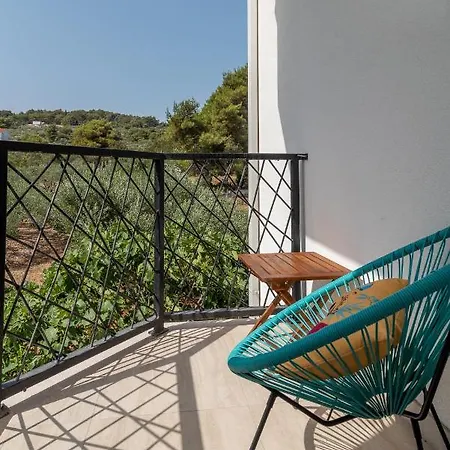 Adria House - Lavendar