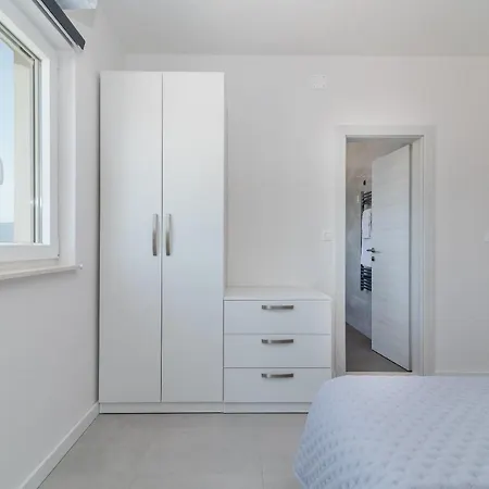 דירה Adria House - Lavendar