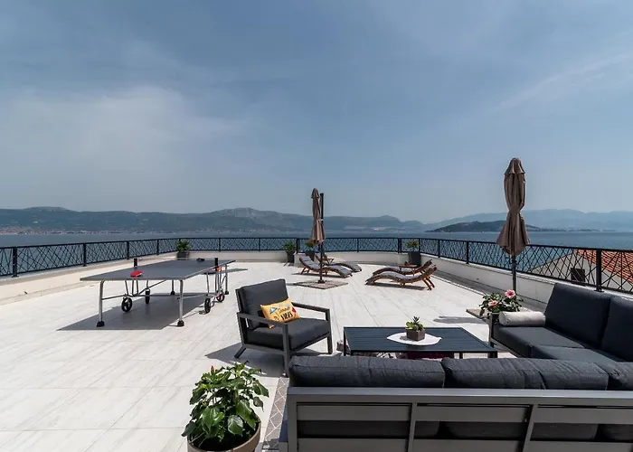 Adria House - Lavendar Apartament Slatine